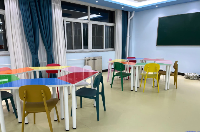 创造欢乐时光：团体活动箱提升团队合作和创意