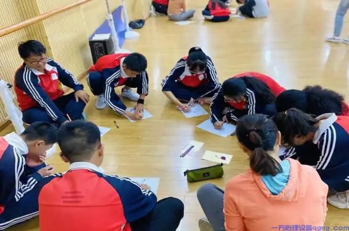 走进心理辅导室：探索内心世界的第一步