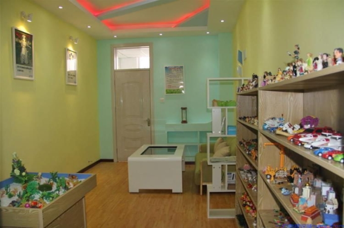 心理沙盘厂家批发，一站式满足心理辅导物资需求！